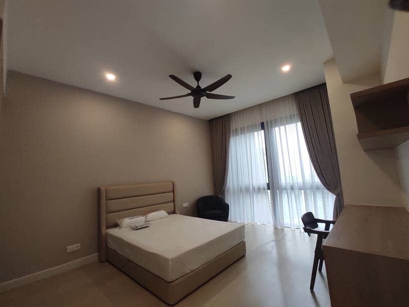 VIIA RESIDENCES KL ECO CITY - photo 12