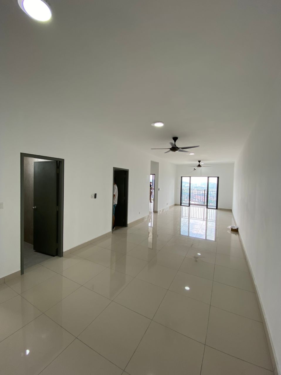 R - The Herz Kepong - photo 1