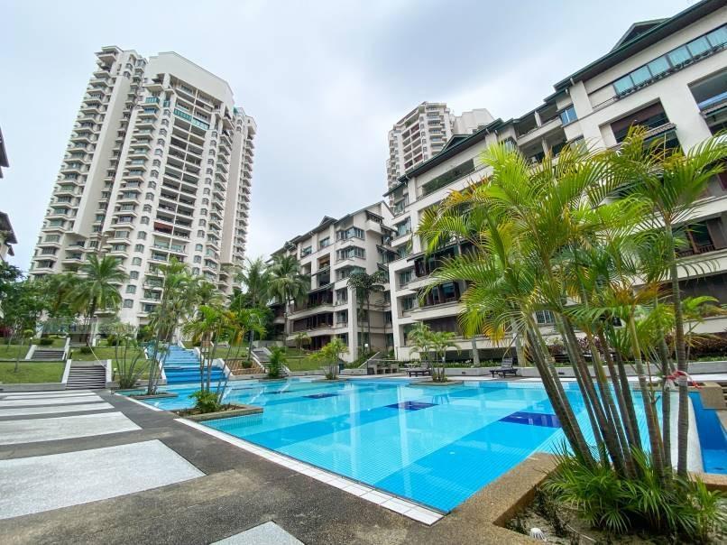 Riana Green Condominium