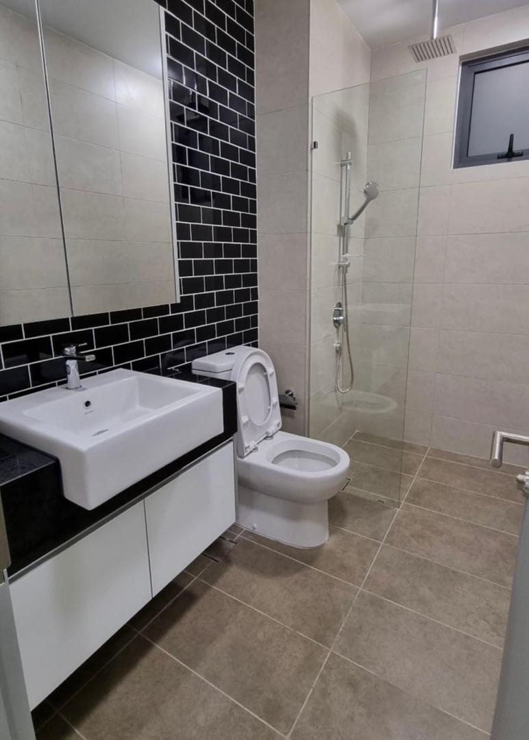 Union Suites Big Common Area For Rent - photo 5