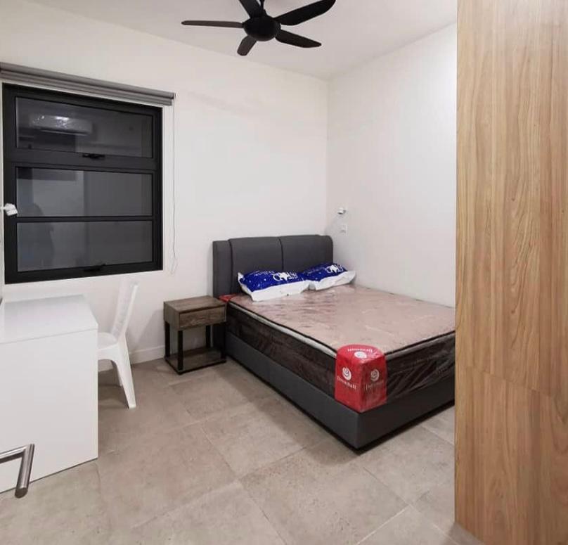 Union Suites Big Common Area For Rent - photo 10