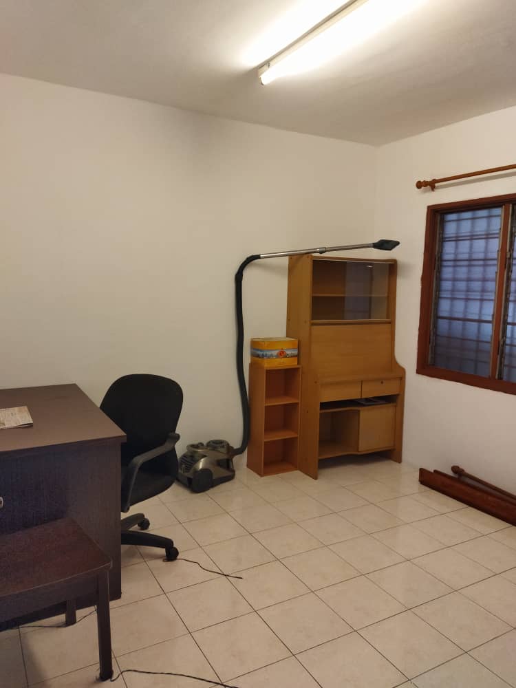 Anggerik apartment Jalan Besar Serdang Lama - photo 3