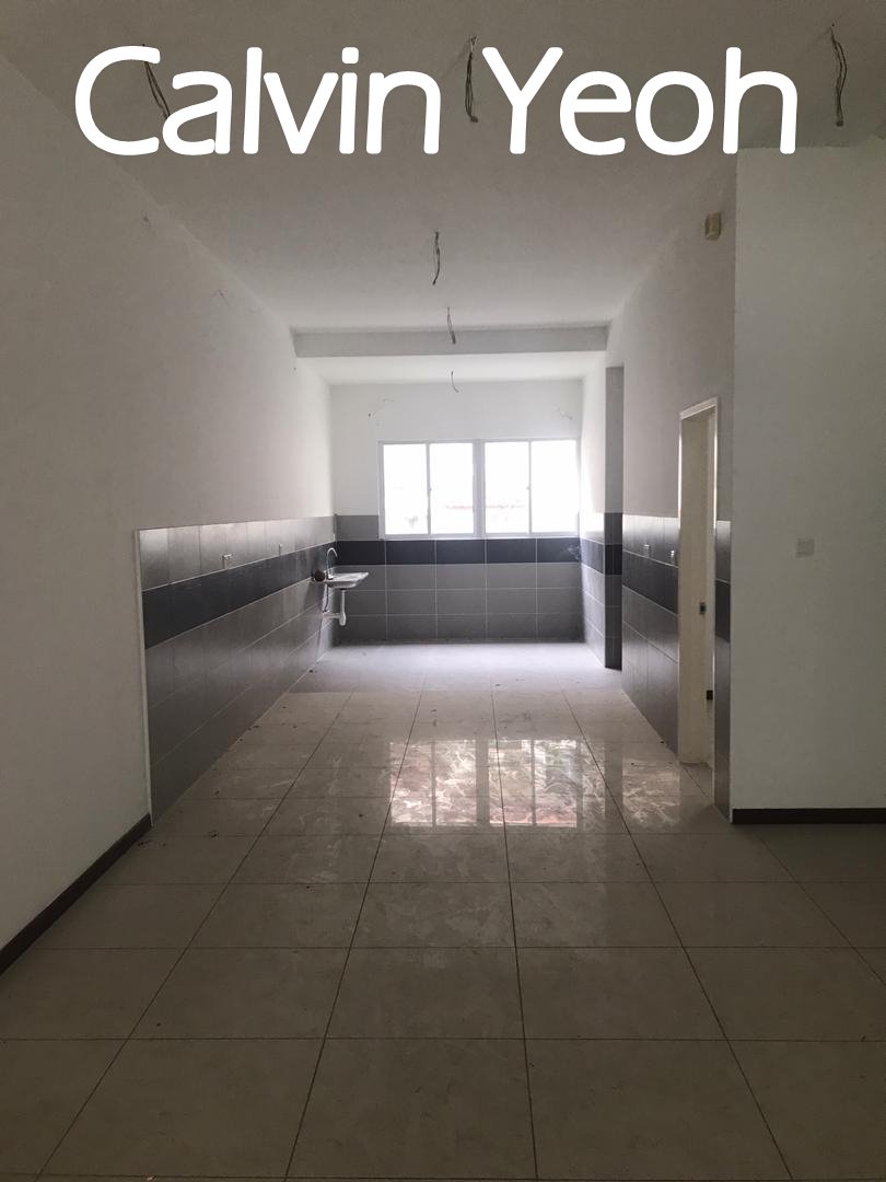 SUNWAY MERICA , 3 STOREY TERRACE - photo 2