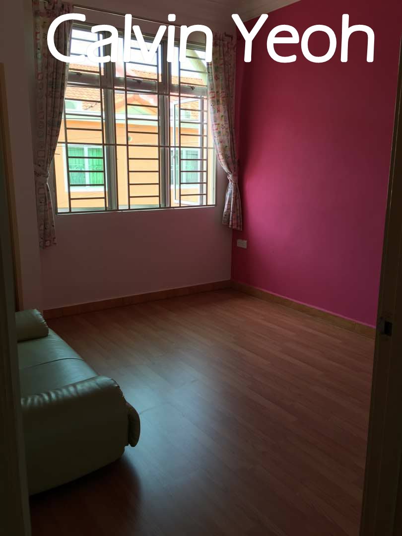 Taman Tunas Damai , 2 Storey Terrace - photo 5