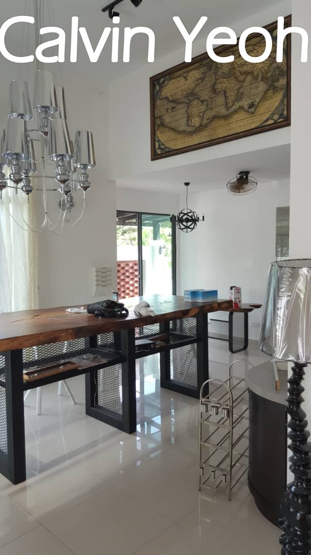 WHITE LILY , 3 STOREY TERRACE CORNER