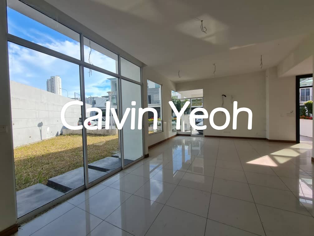 3 STOREY SEMI D , MINDEN GARDEN RESIDENCE - photo 4
