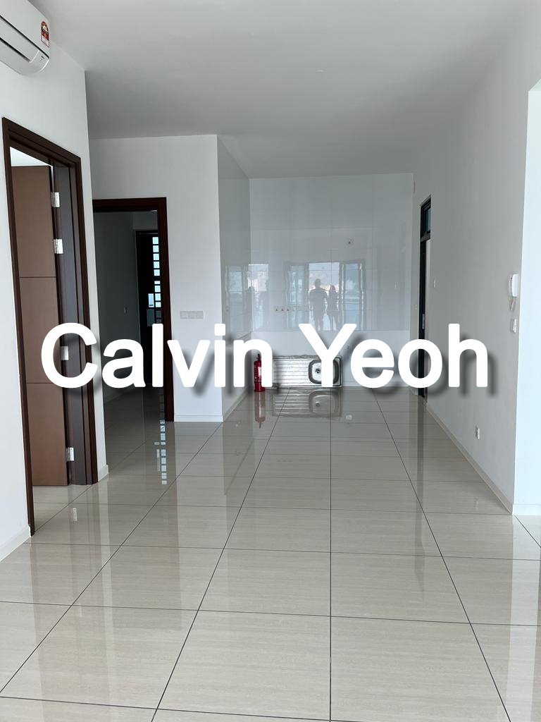 queen residence - photo 2