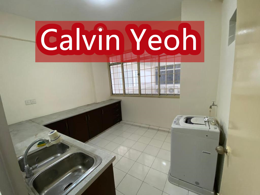 PUTRA PLACE , BAYAN LEPAS - photo 4