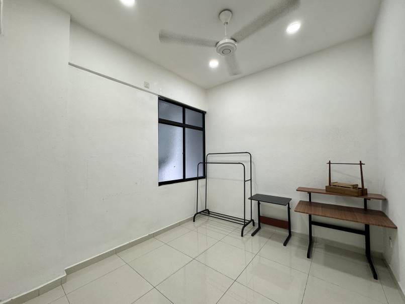 MEDAN RIA FULLY RENOVATED WELL MAINTAIN - photo 5