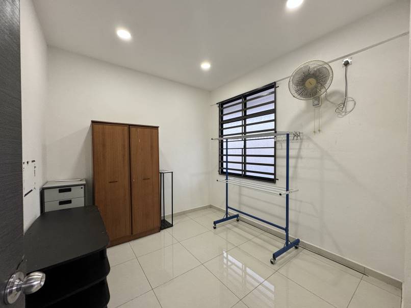 MEDAN RIA FULLY RENOVATED WELL MAINTAIN - photo 6