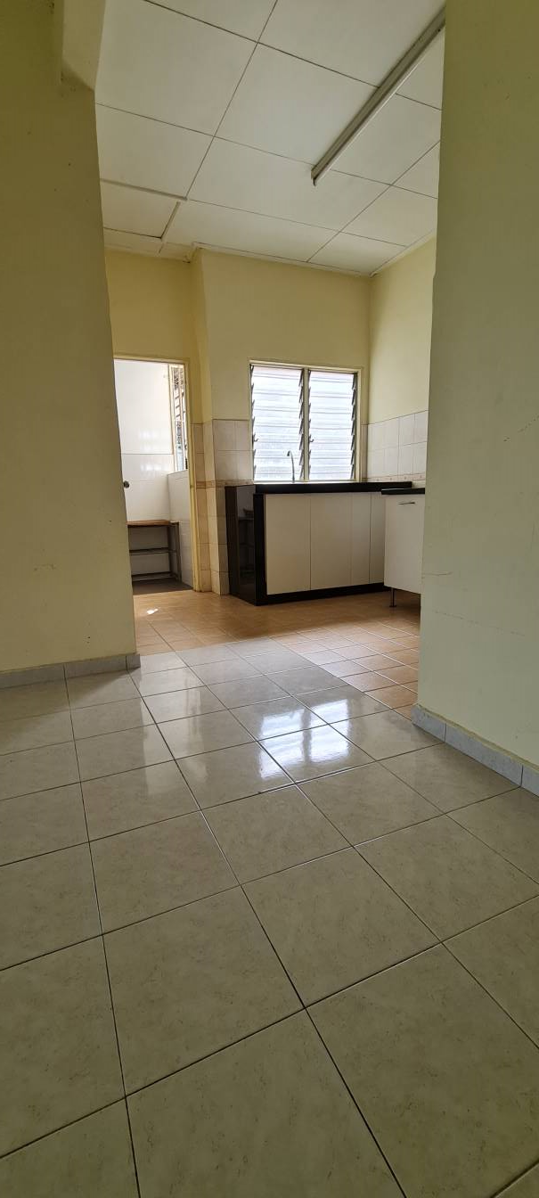 FREEHOLD Merak Apartment Bandar Kinrara - photo 7