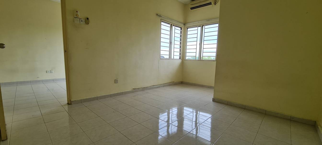 FREEHOLD Merak Apartment Bandar Kinrara - photo 9