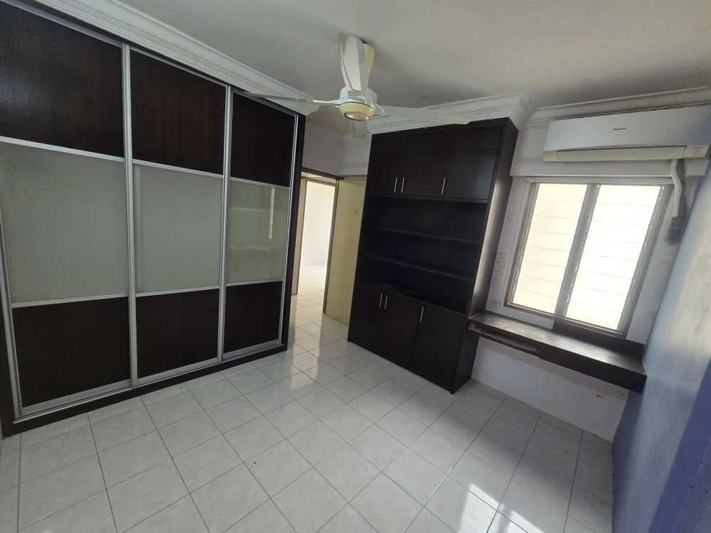 Desa Indah Block 86 - photo 3