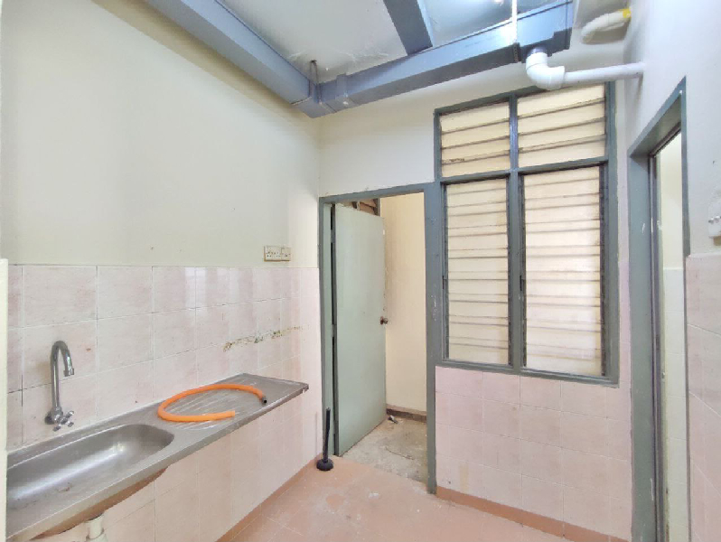 FLAT SERI PERMAI, KG BARU SEMENYIH - photo 10