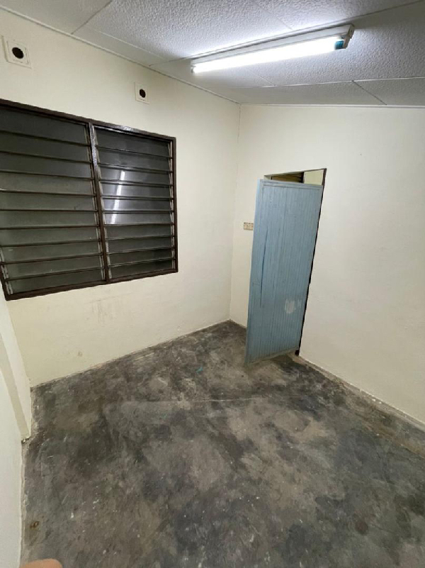 TAMAN SRI RAMBAI 1-STOREY SEMI D - photo 8