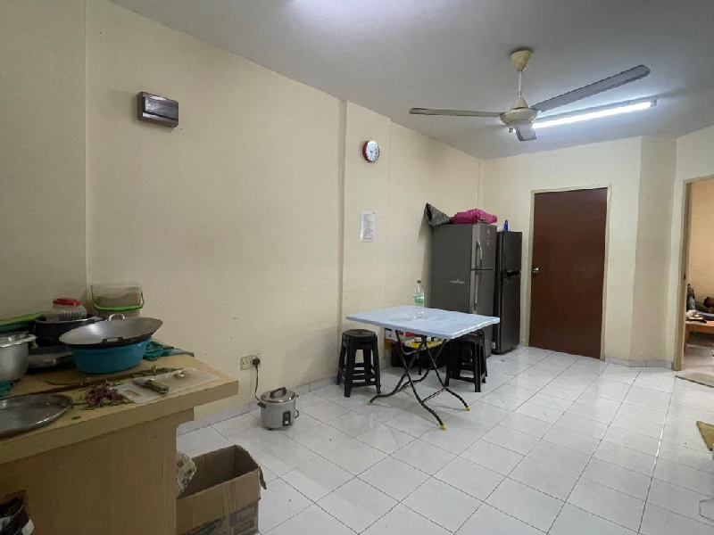 KRYSTAL IDAMAN APARTMENT  - photo 11