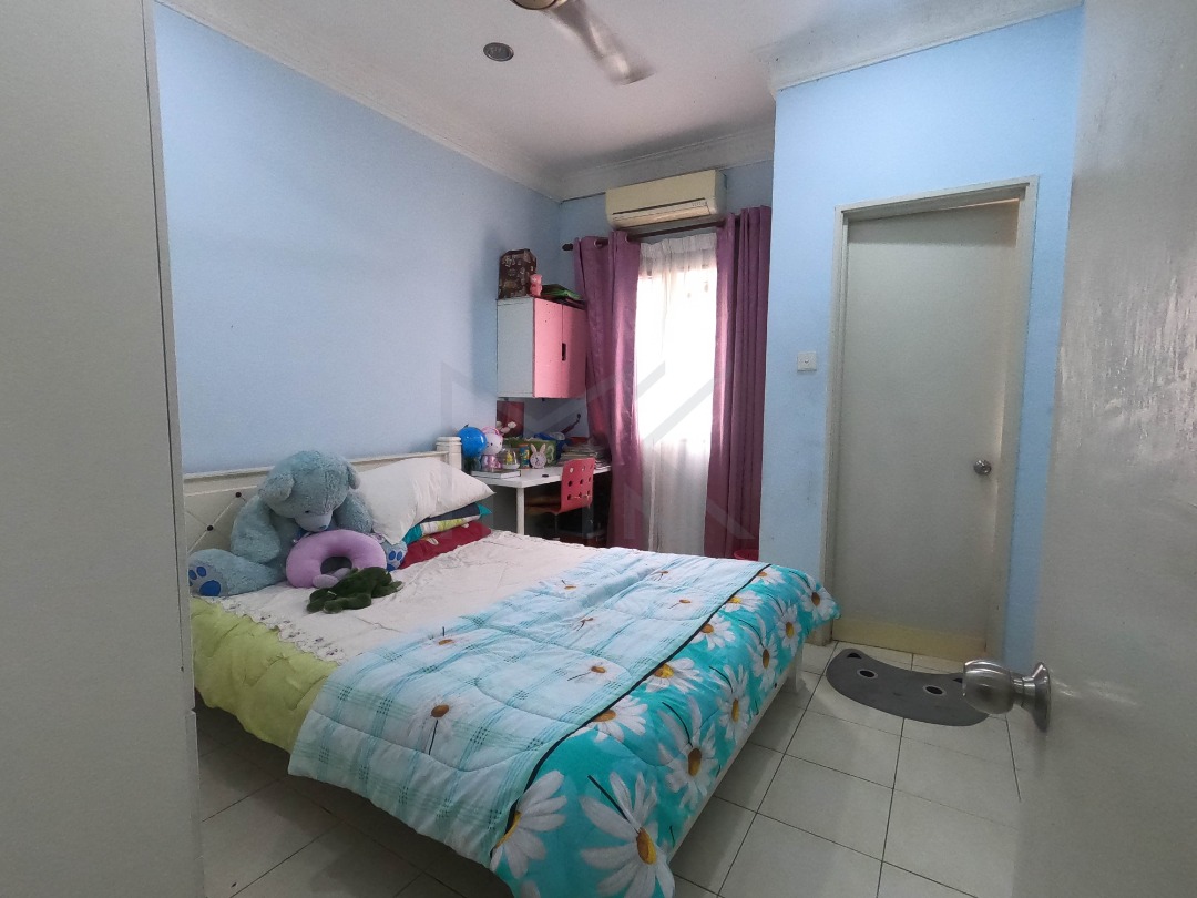 RENOVATED 2 STOREY SUNWAY KAYANGAN U9 - photo 10