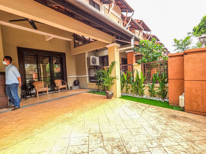 RENOVATED 2 STOREY SUPERLINK BUKIT JELUTONG - photo 8