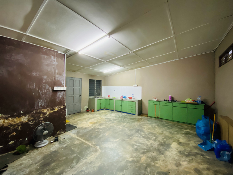 FREEHOLD 1 STOREY TERRACE MERU KLANG - photo 5