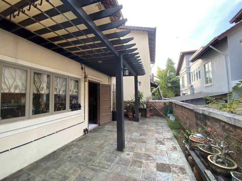 FULLY RENOVATED 2 STOREY SEMI D BUKIT JELUTONG - photo 3