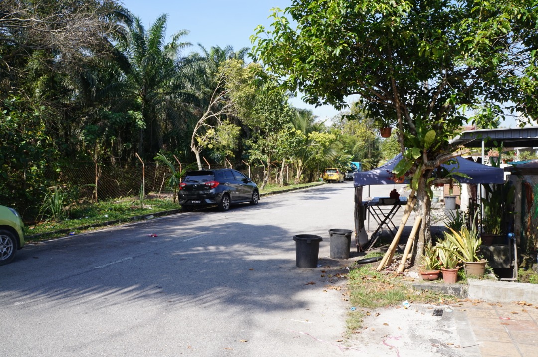 CORNER LOT DOUBLE STOREY AT KUANG - photo 12