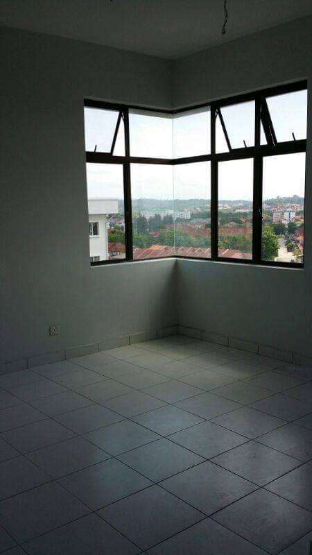 CONDOMINIUM KRISTAL VIEW SEKSYEN 7 - photo 4