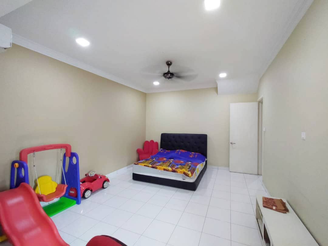 SEMI D 2,5 STOREY SEK 7 SHAH ALAM WITH 9 BEDROOM - photo 9