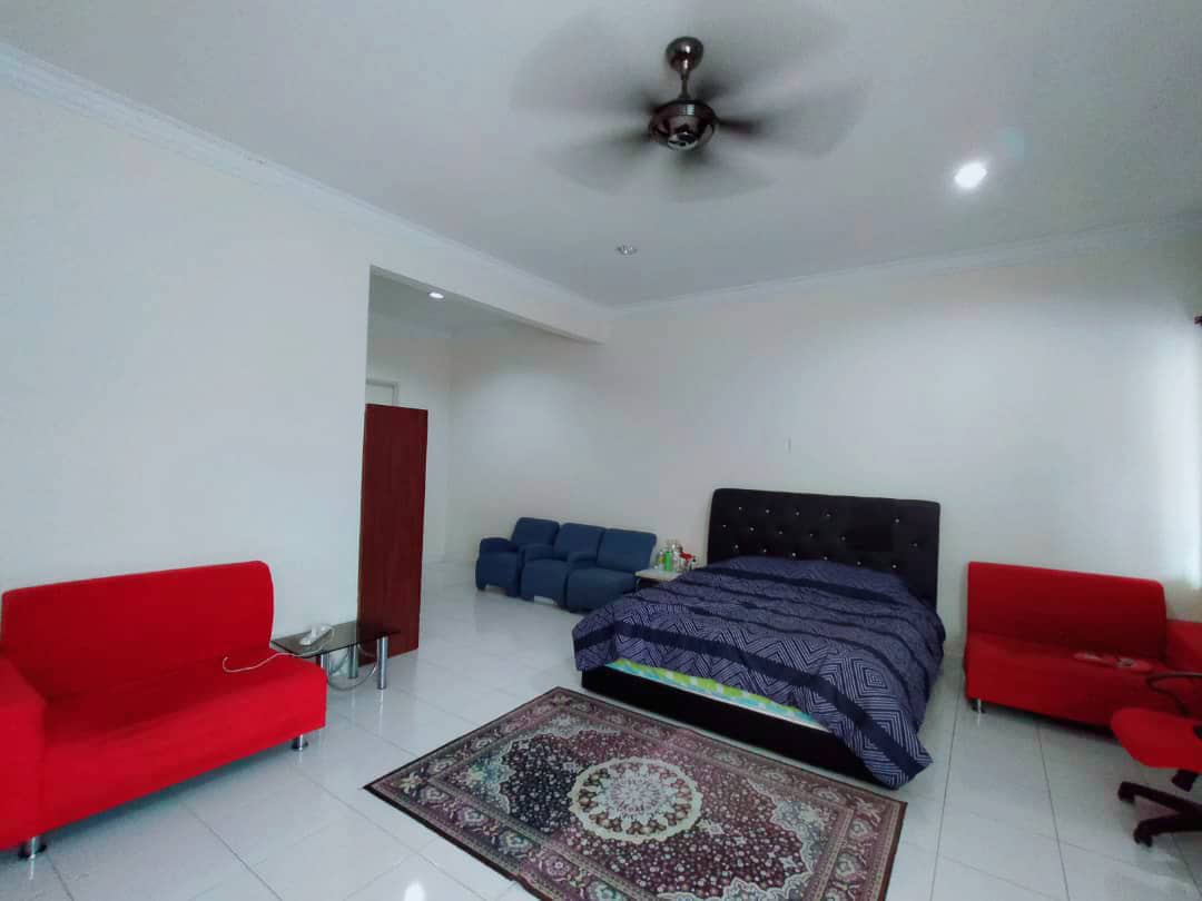 SEMI D 2,5 STOREY SEK 7 SHAH ALAM WITH 9 BEDROOM - photo 13