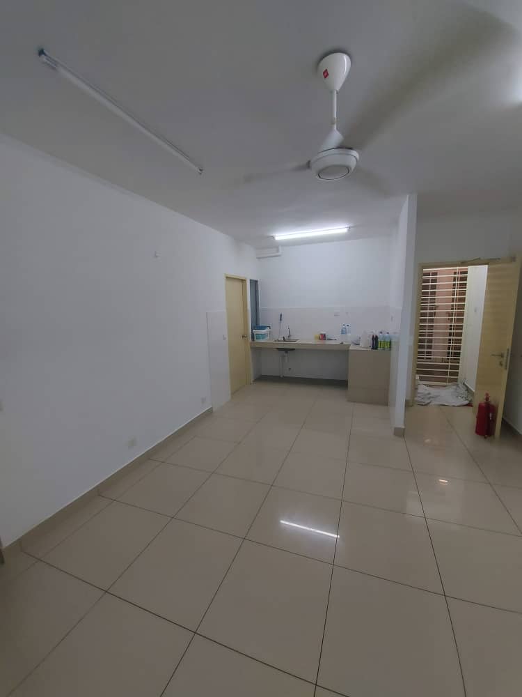FREEHOLD SERI PINANG APARTMENT SETIA ALAM - photo 11