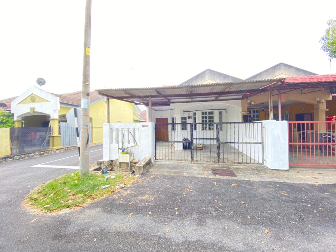 1 STOREY ENDLOT HOUSE BANDAR PUNCAK ALAM