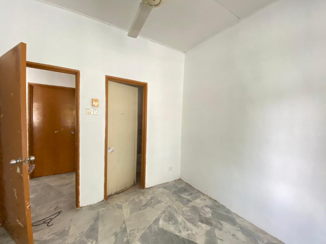 1 STOREY ENDLOT HOUSE BANDAR PUNCAK ALAM - photo 8