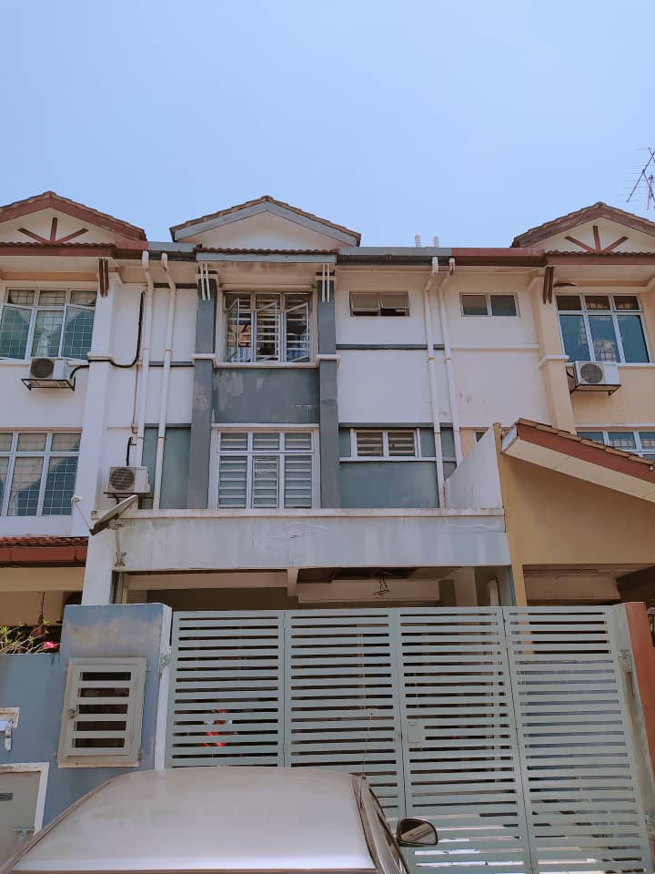 CHEAPEST 3-STOREY TERRACE HOUSE SEK U5 SHAH ALAM