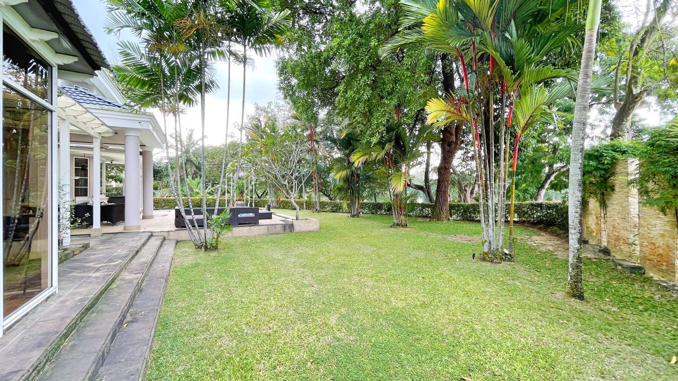 2-5 STOREY BUNGALOW KELAB GOLF SULTAN ABDUL AZIZ - photo 13