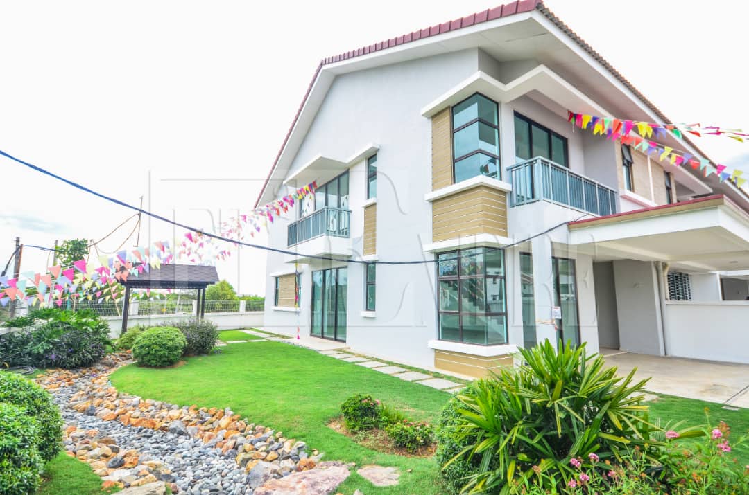 RUMAH BARU BWH PKNS - 2 STOREY AT KOTA PUTERI