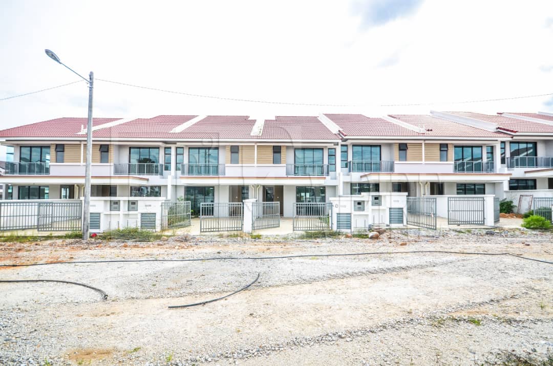 RUMAH BARU BWH PKNS - 2 STOREY AT KOTA PUTERI - photo 3