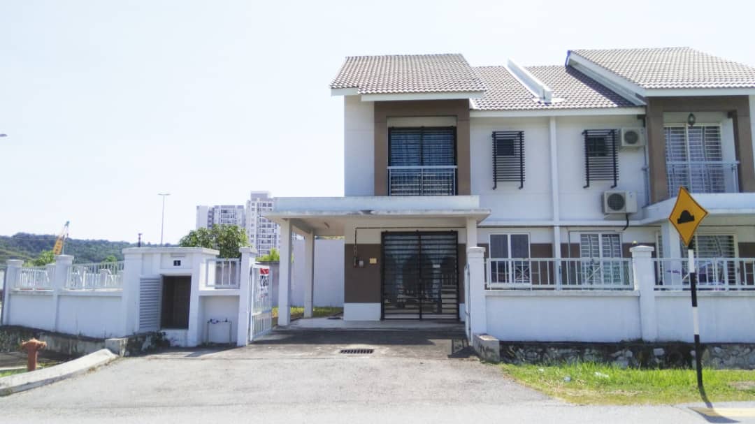 CORNER SEMI-D NUSA SURIA, BANDAR PUNCAK ALAM