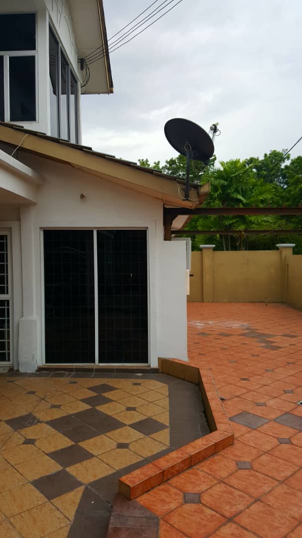 CORNER LOT 2 STOREY TERRACE HOUSE SEK 7 SHAH ALAM - photo 2
