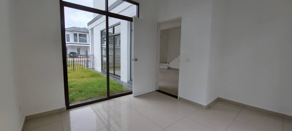 CHEAPEST 2 STOREY AVENHAM GARDEN PUNCAK ALAM - photo 8