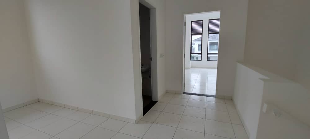 CHEAPEST 2 STOREY AVENHAM GARDEN PUNCAK ALAM - photo 9