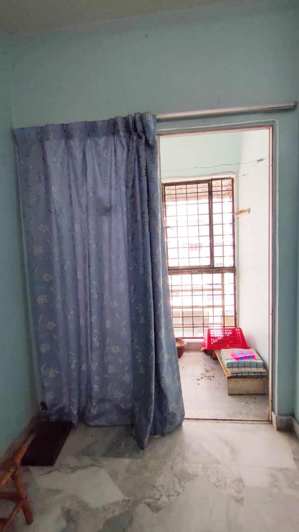 FREEHOLD TERATAI MEWAH APARTMENT - photo 4