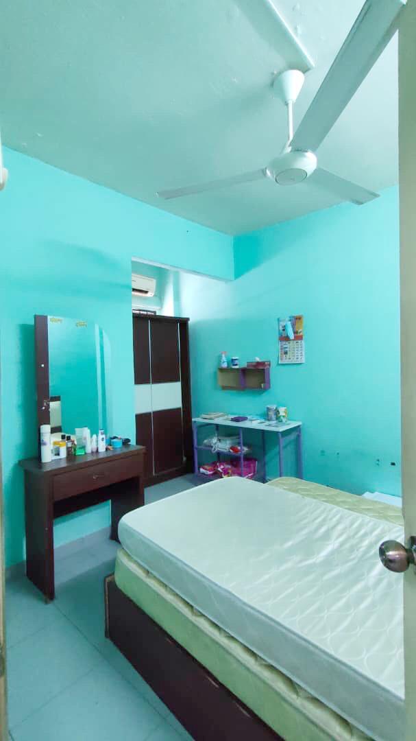 FREEHOLD TERATAI MEWAH APARTMENT - photo 5