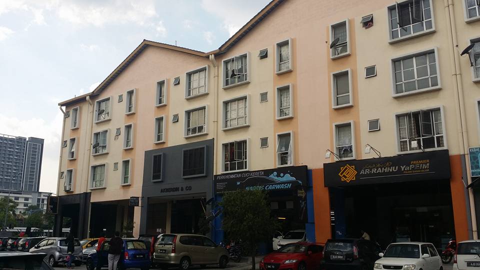 APARTMENT PUSAT KOMERSIAL LEVEL 3 SEK 7 SHAH ALAM