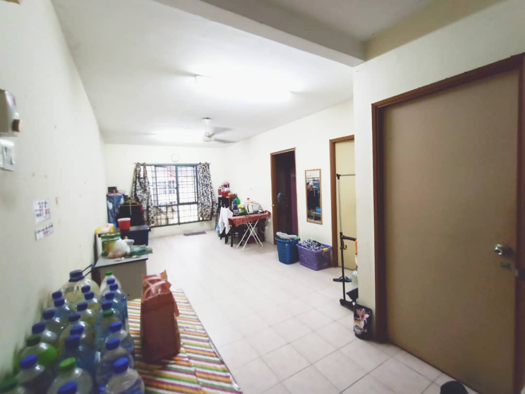 APARTMENT PUSAT KOMERSIAL LEVEL 3 SEK 7 SHAH ALAM - photo 2