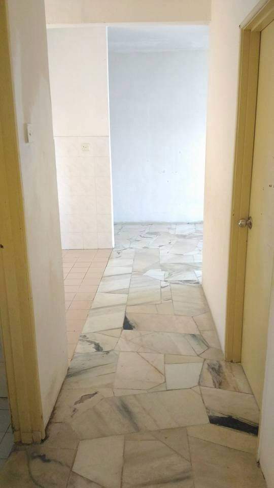 2ND FLOOR APARTMENT AKASIA PUNCAK ALAM - photo 2