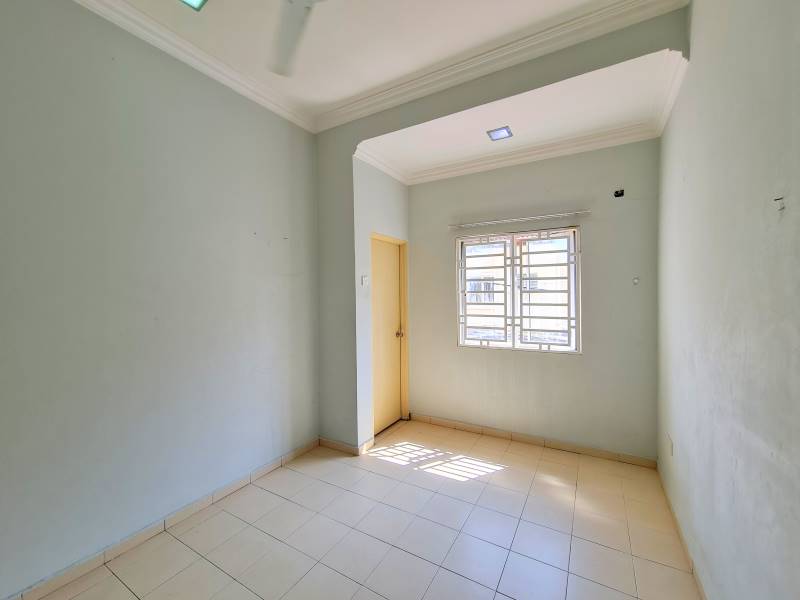 RENOVATED 2 STOREY TMN PUNCAK SAUJANA, KAJANG - photo 9