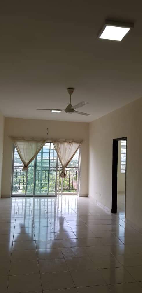 APARTMENT RESIDENSI WARNASARI PUNCAK ALAM - photo 3