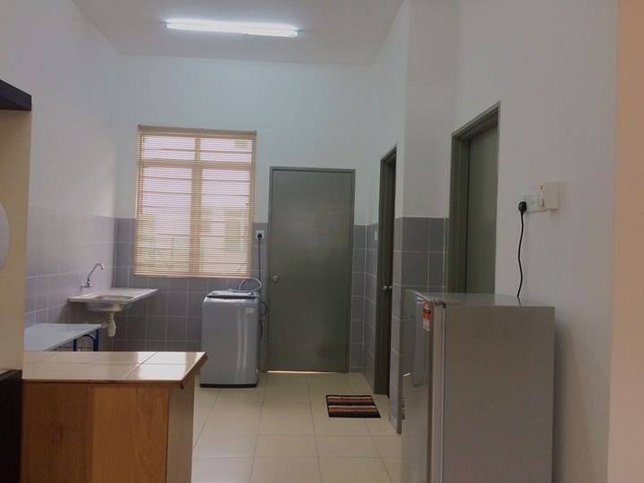 FURNISHED 2 STOREY HILLPARK PINES, PUNCAK ALAM - photo 3