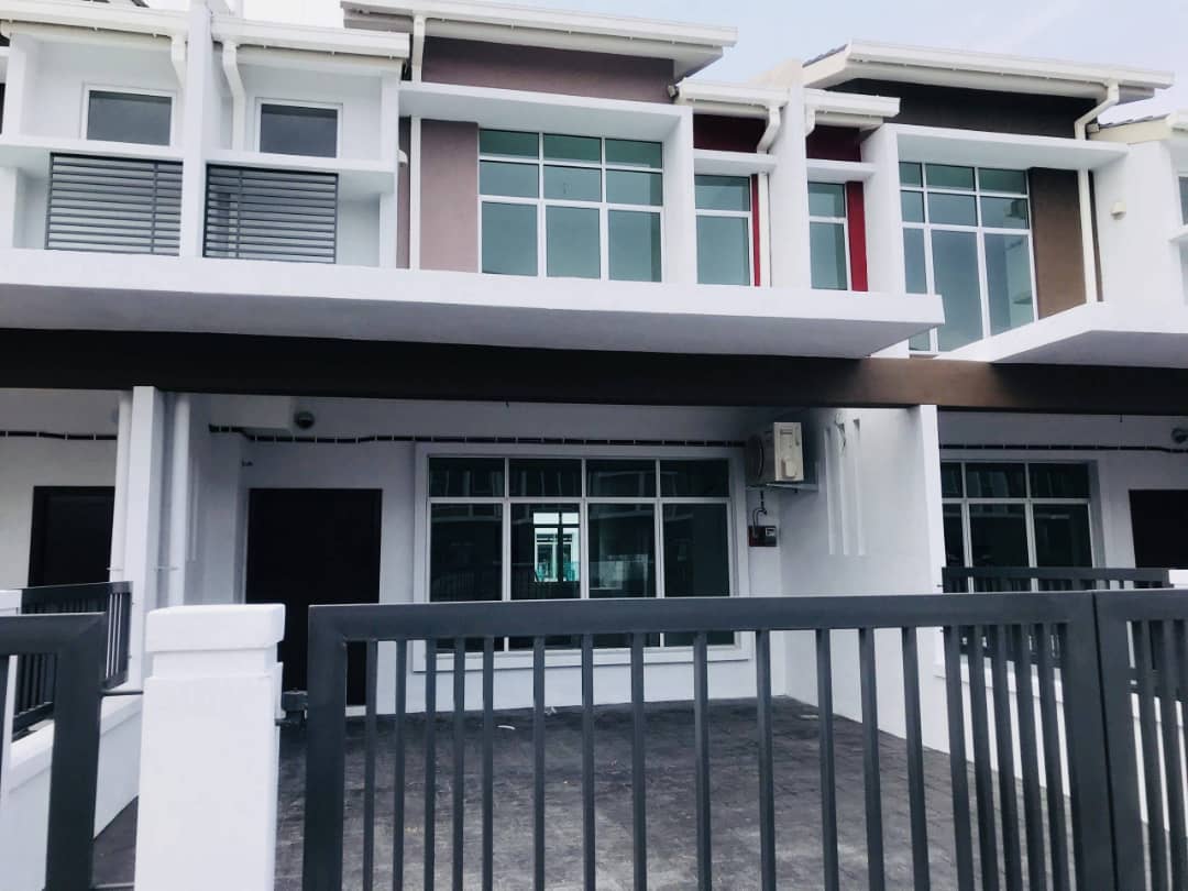 2 STOREY HILLPARK MAPEL, PUNCAK ALAM
