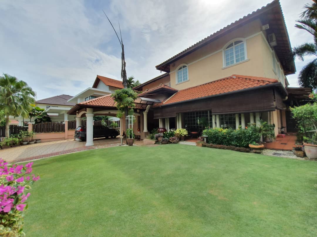 BUNGALOW SPANISH DESIGN CONCEPT BUKIT JELUTONG - photo 1