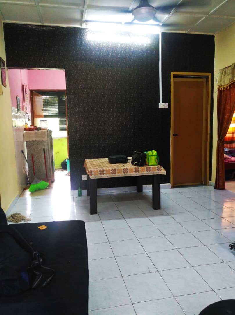 FLAT TAMAN PINGGIRAN BATU CAVES - photo 7